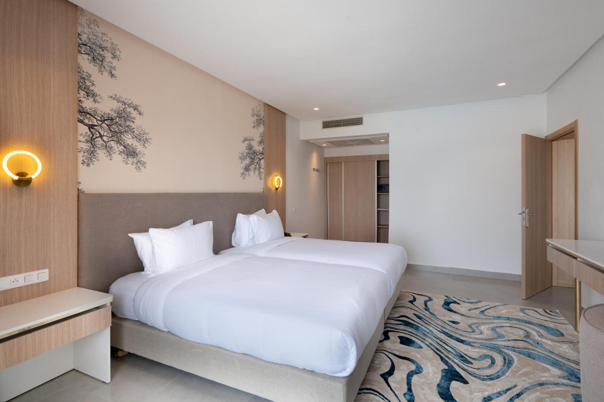 Deluxe Family Suite
