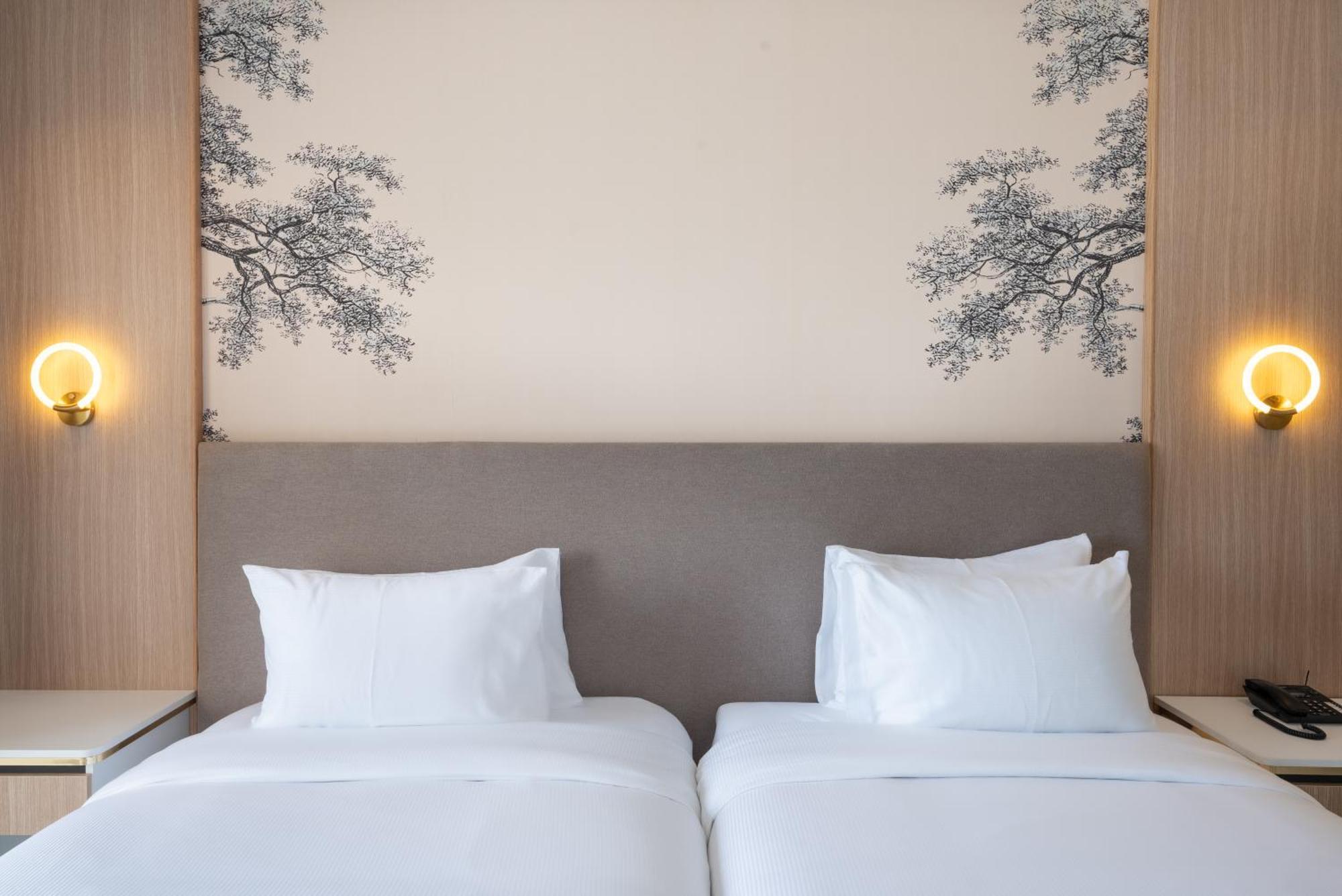 Deluxe Family Suite