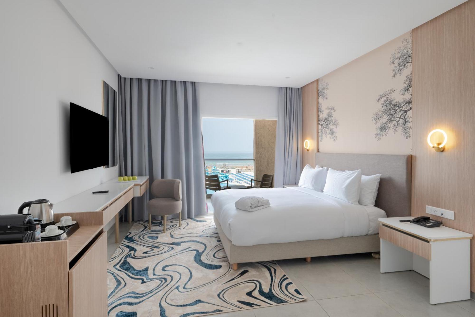 Deluxe Family Suite