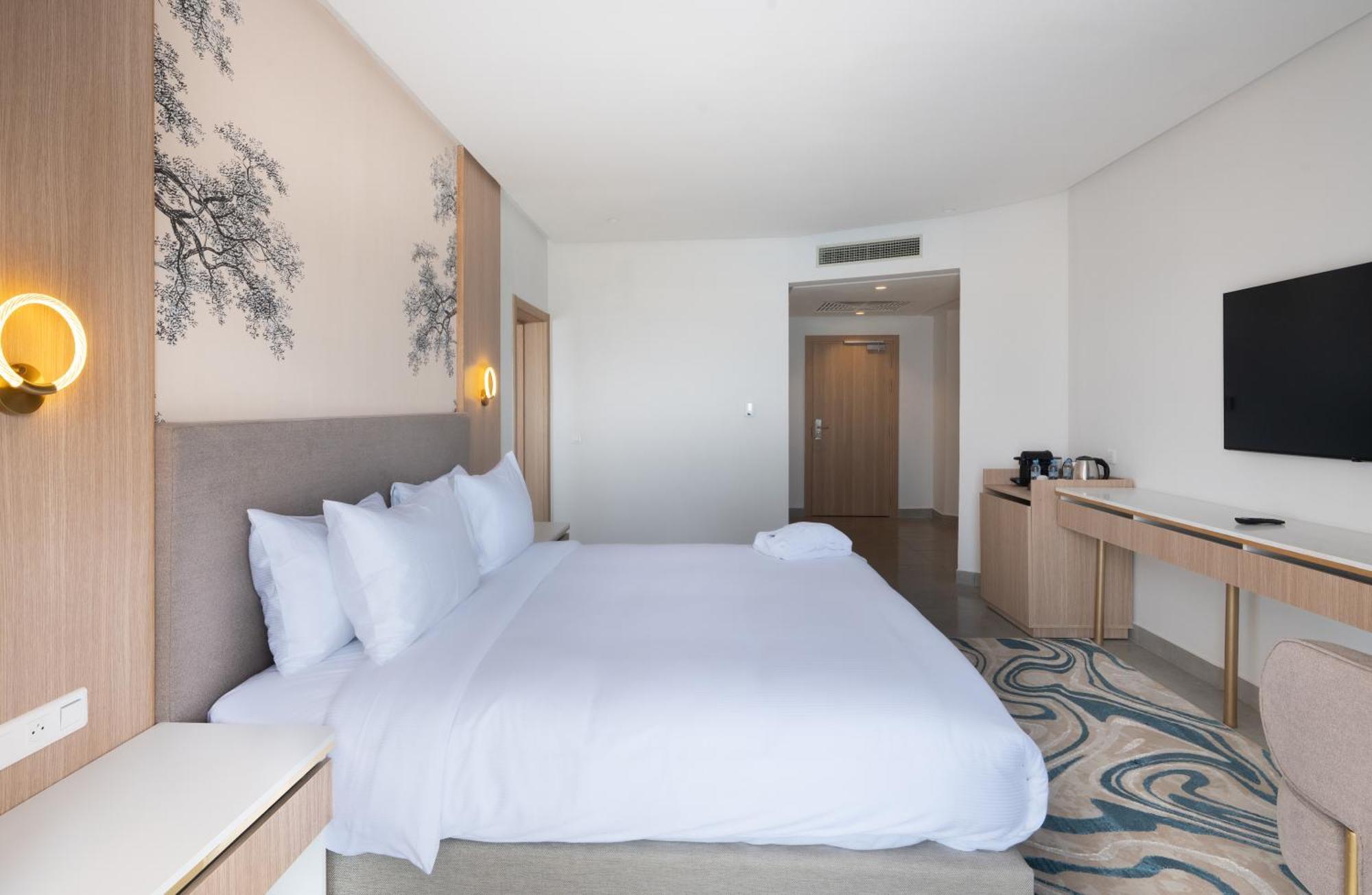Deluxe Family Suite