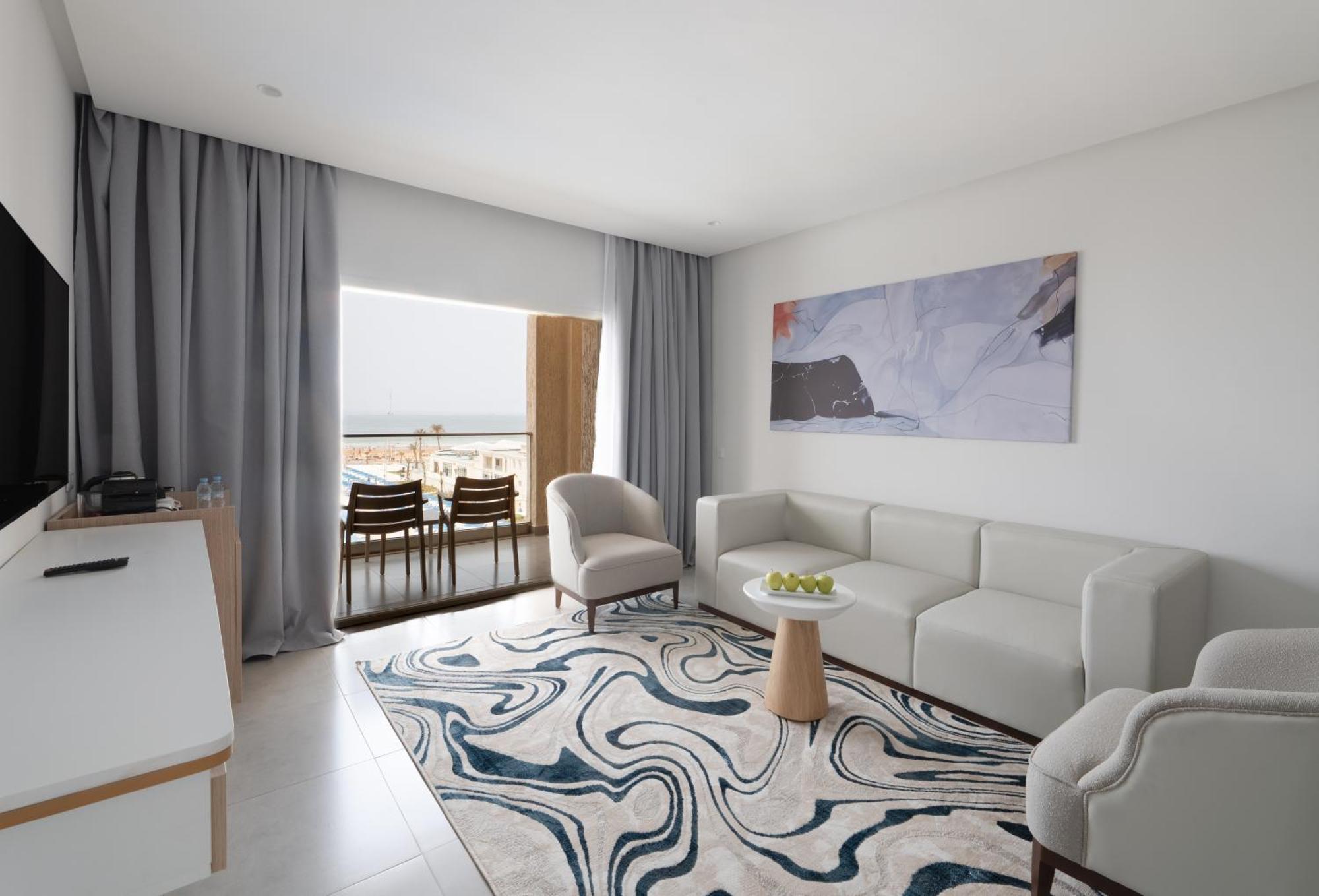 Deluxe Suite
